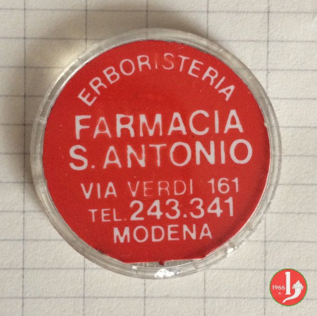 Modena - Farmacia S.Antonio 1970-1980