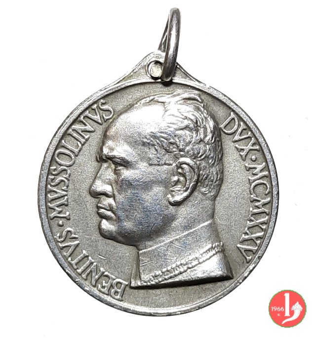 Omaggio a Mussolini-Uomo con timone -C1 1925