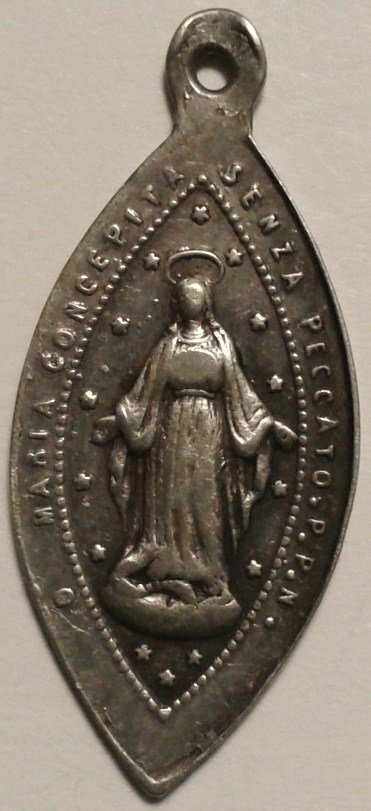 L'immacolata a mandorla 11x28mm 1878 L'immacolata a mandorla 11x28mm 1878